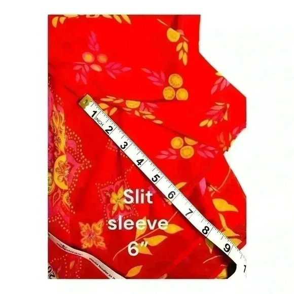 Bandolino Empire Blouse, size 6, in “like new” condition! - Picture 6 of 10